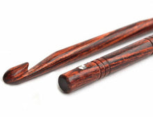 Load image into Gallery viewer, Knitter's Pride Symfonie Rose Crochet Hook Set - FREE GIFT